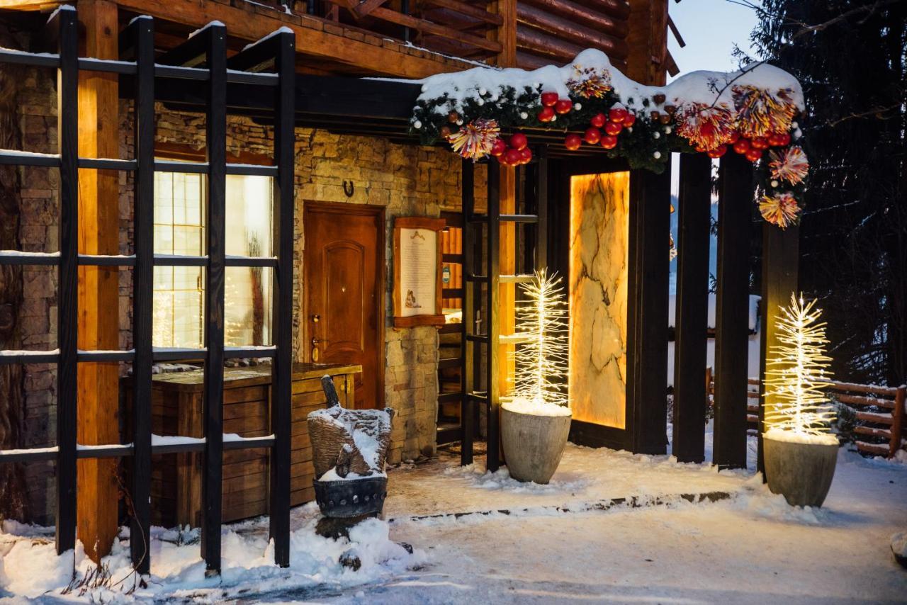 Stara Pravda Hotel - History Bukovel Kültér fotó