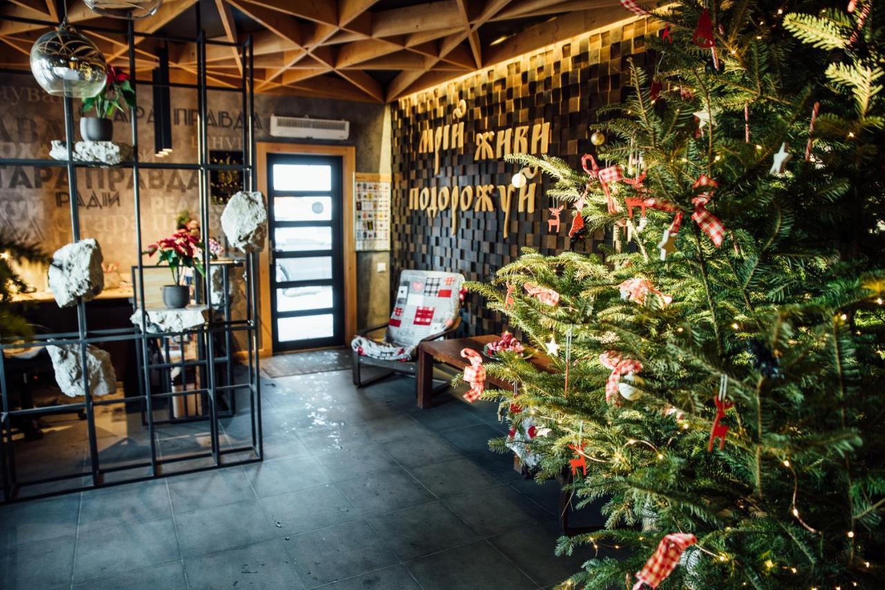 Stara Pravda Hotel - History Bukovel Kültér fotó