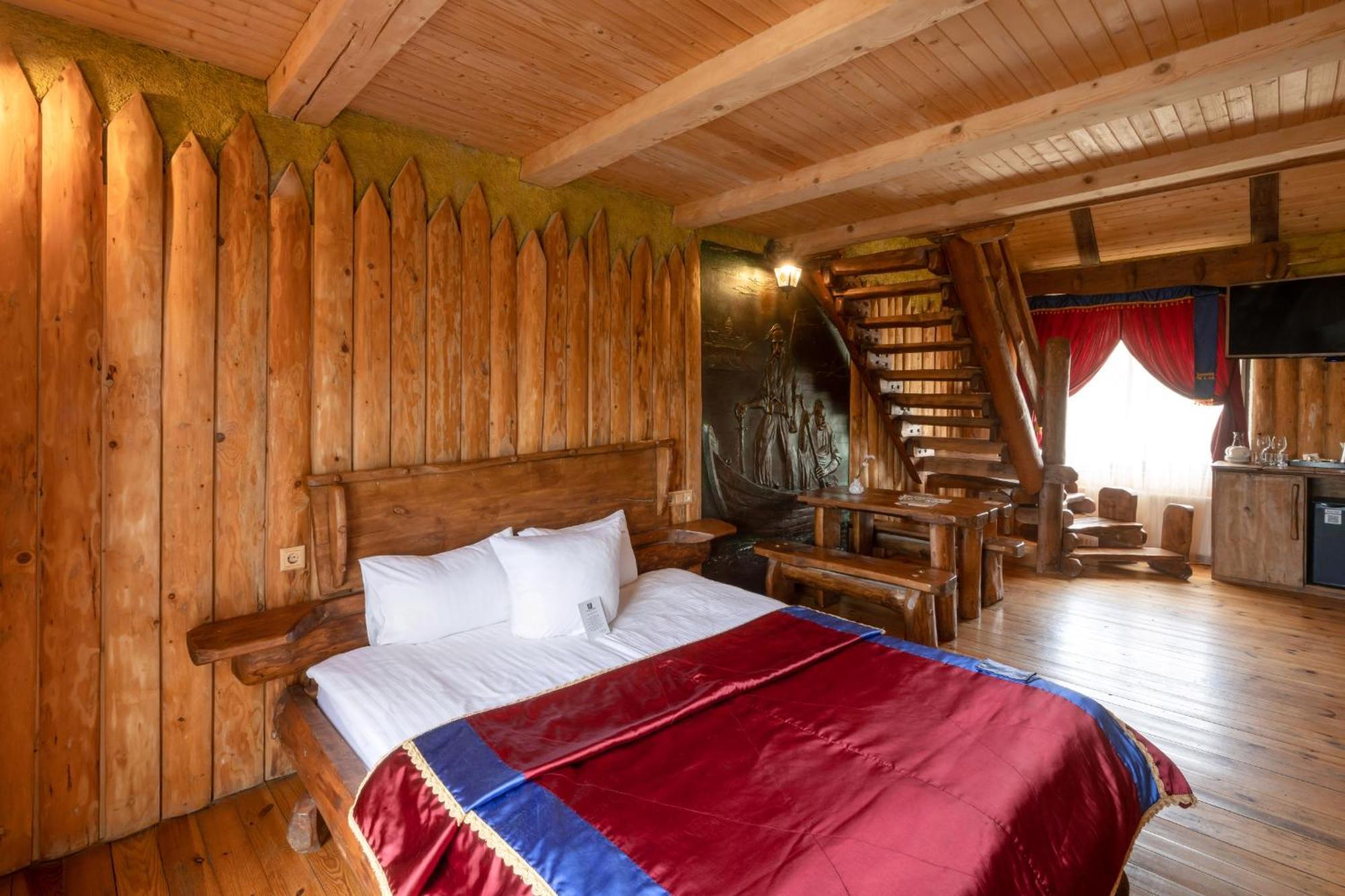 Stara Pravda Hotel - History Bukovel Kültér fotó