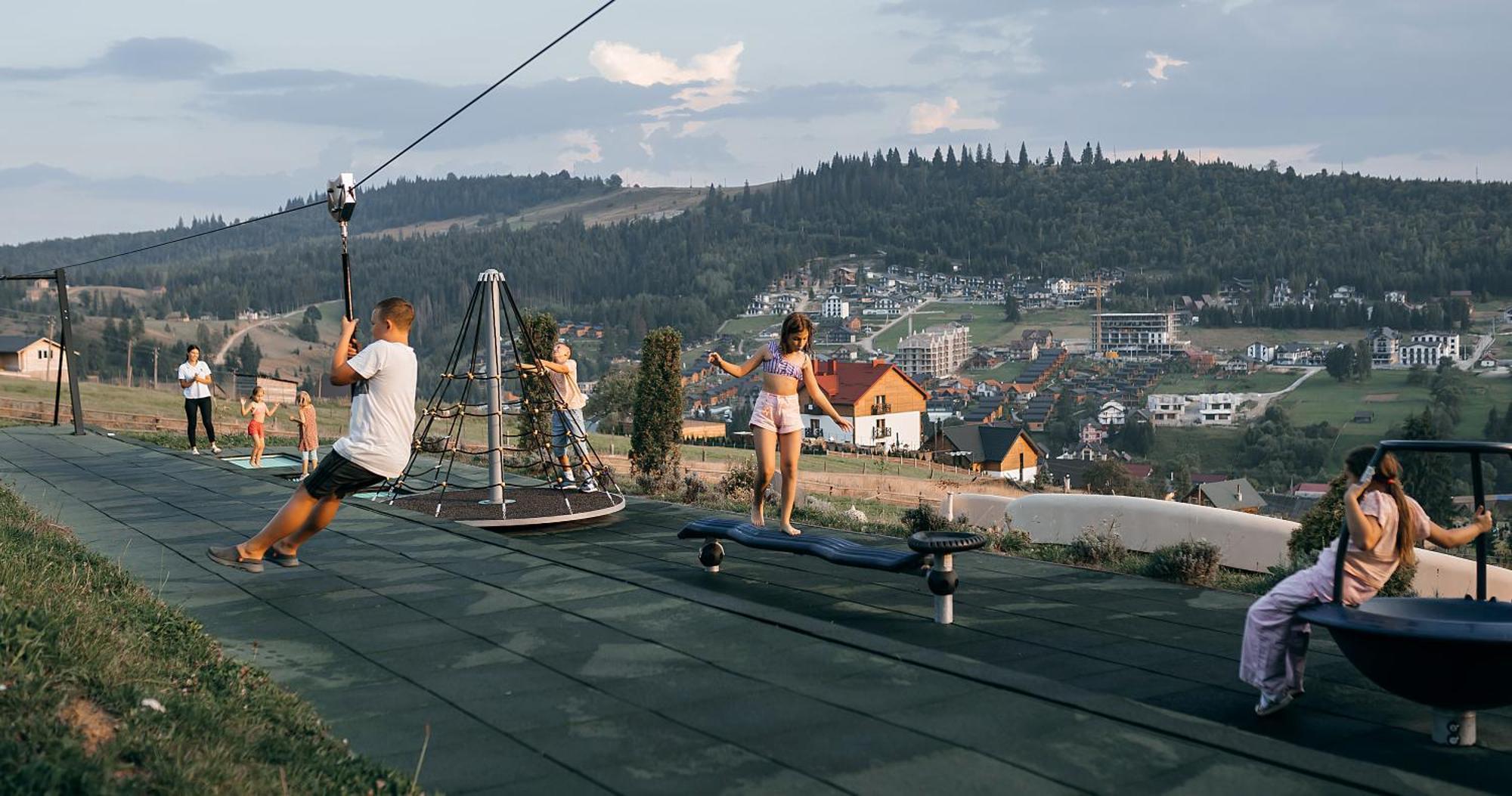 Stara Pravda Hotel - History Bukovel Kültér fotó